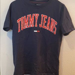 Tommy tee